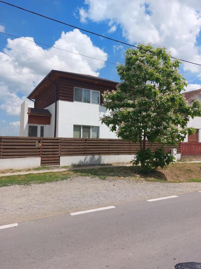 Vila Onix Sacueni Bagian luar foto
